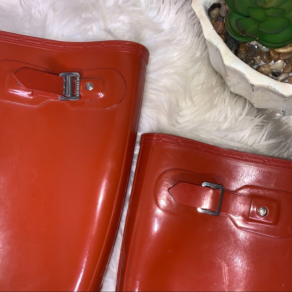 Hunters high gloss red siren tall rain boots 8 - Picture 6 of 15